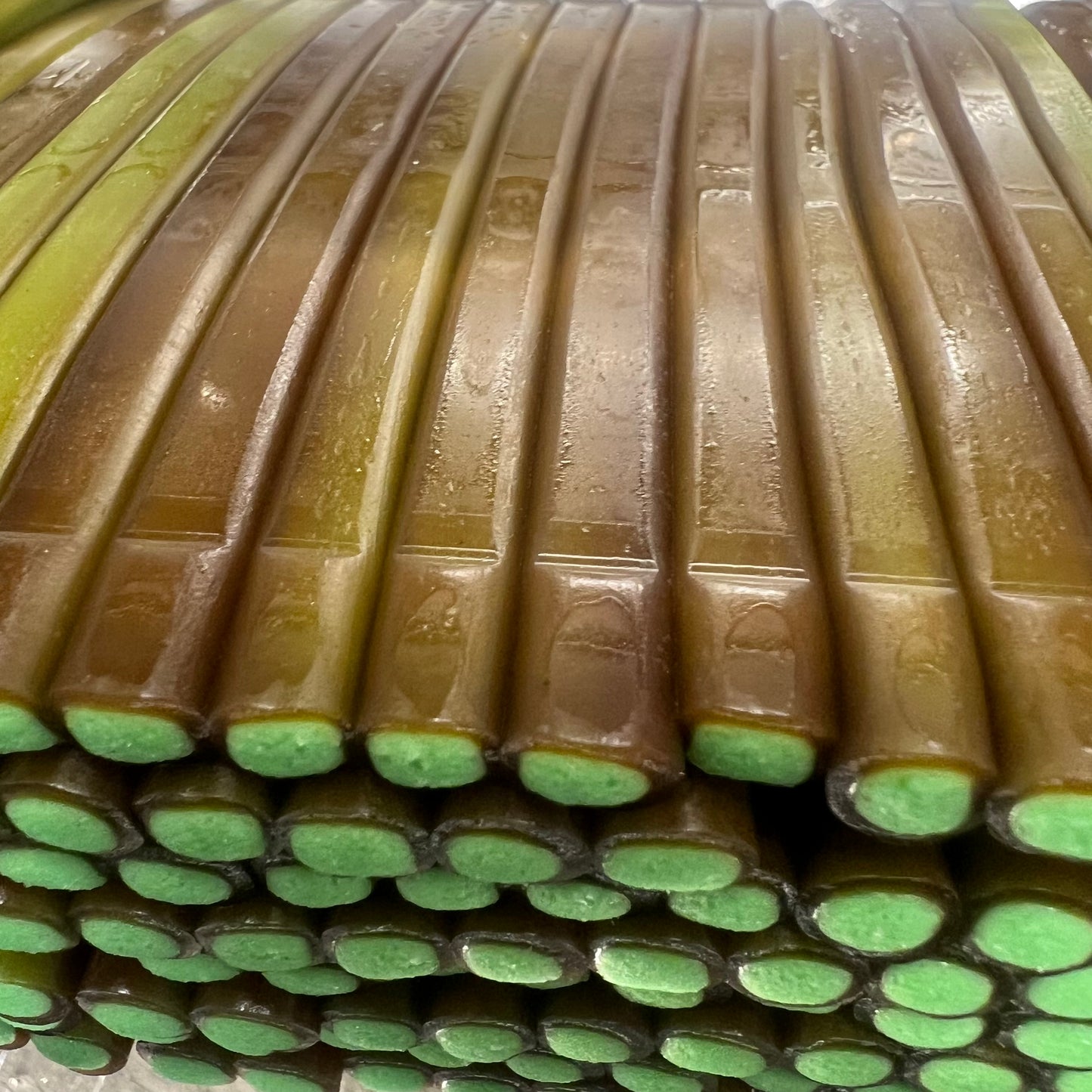 Vidal Pencil Sweets – Fizzy & Non-Fizzy Options | 500g & 1kg Pouches