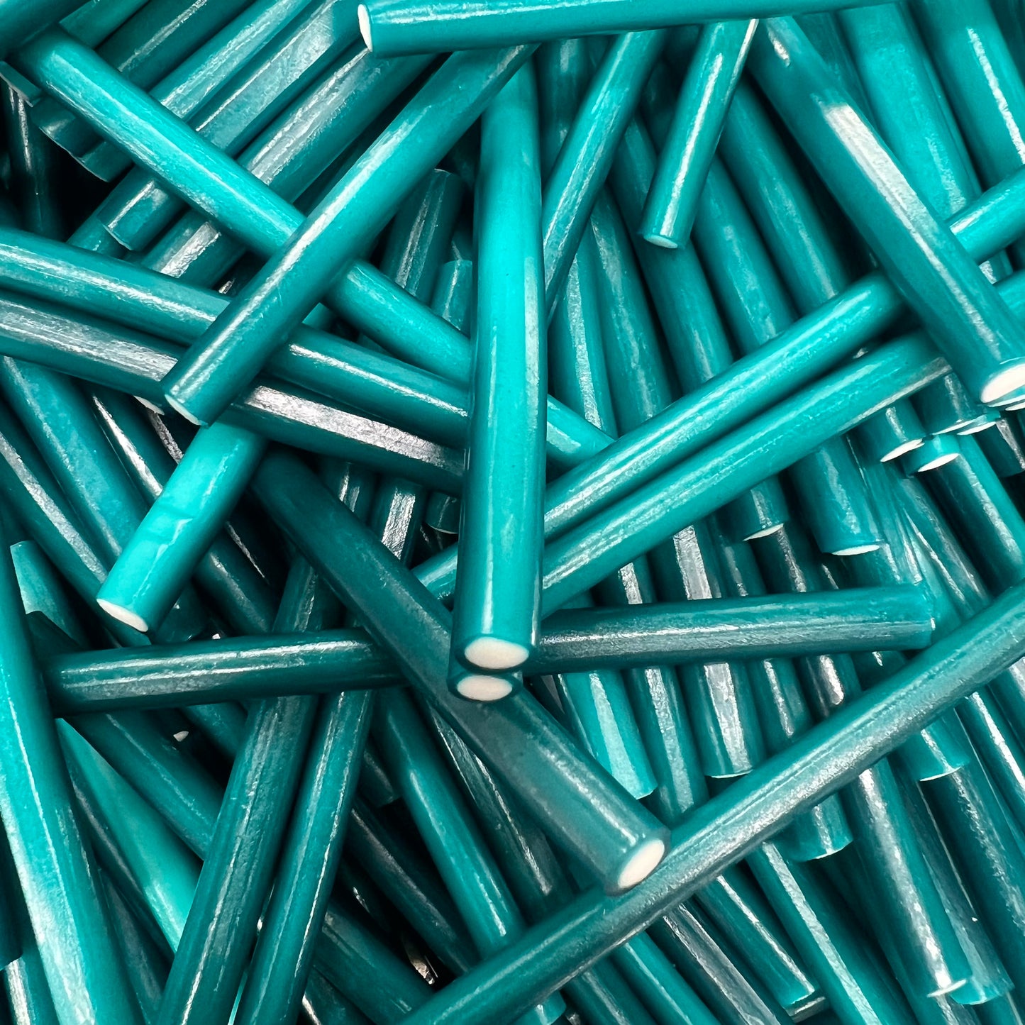 Vidal Pencil Sweets – Fizzy & Non-Fizzy Options | 500g & 1kg Pouches