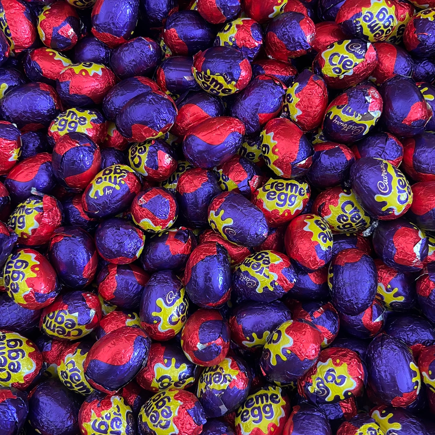 Cadbury Dairy Milk Crème Eggs – 500g & 1kg Pouches | Chocolate with Gooey Centre